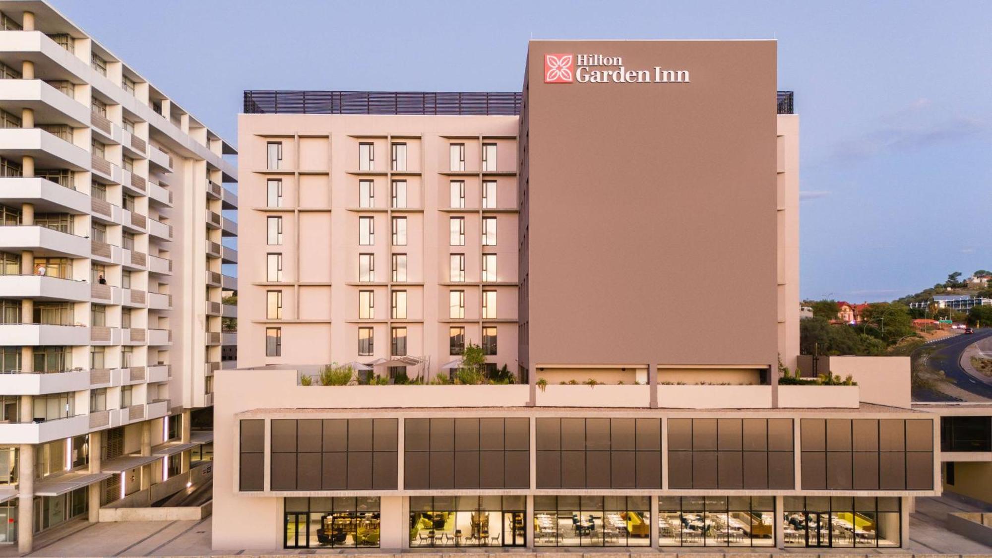 Hilton Garden Inn Windhoek Exterior foto