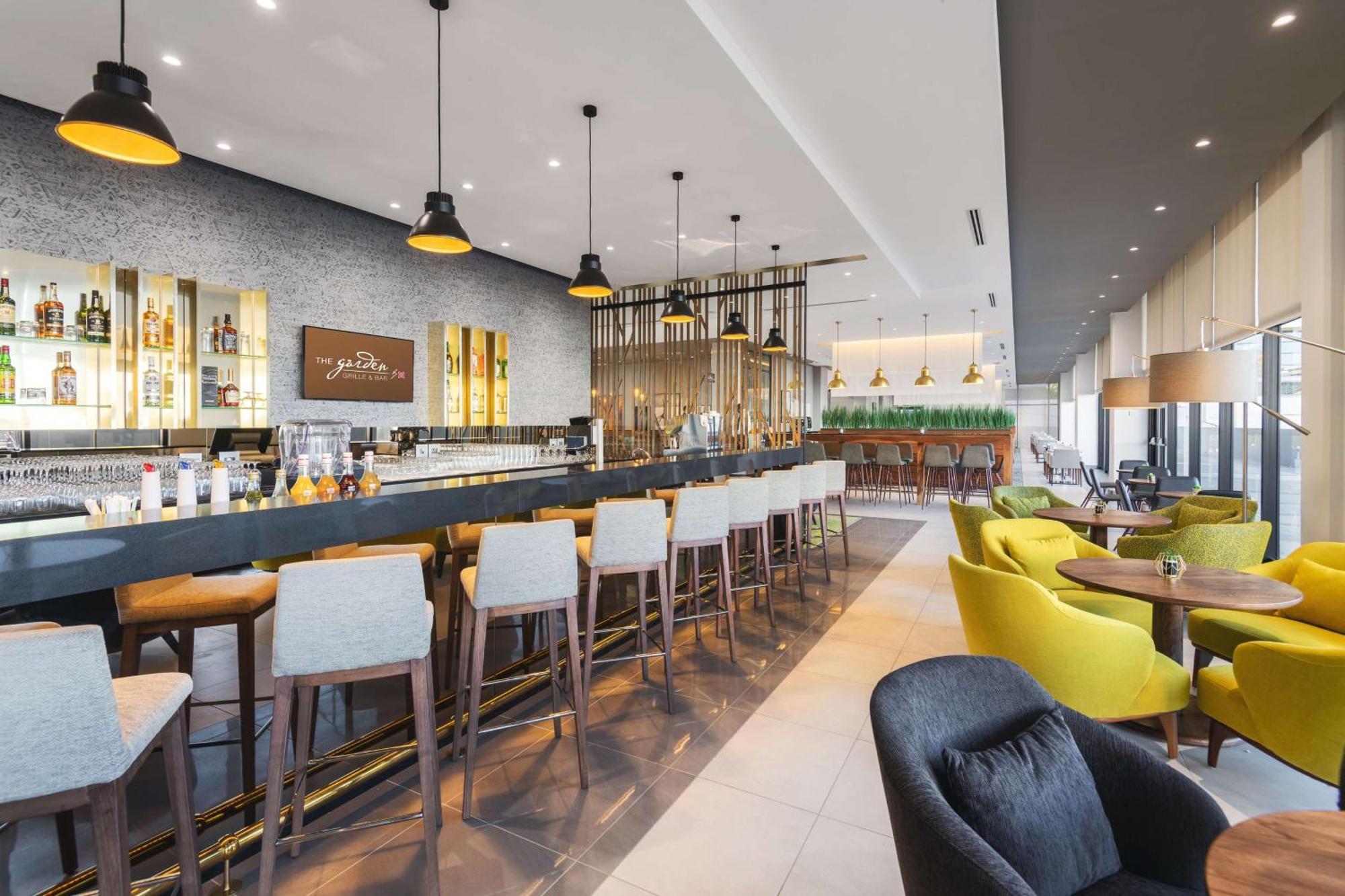 Hilton Garden Inn Windhoek Exterior foto