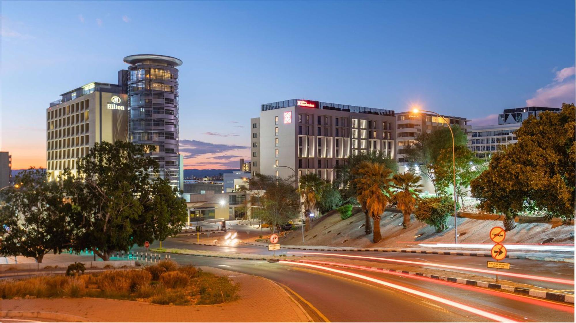 Hilton Garden Inn Windhoek Exterior foto